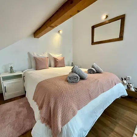 Appartement Le Refuge De Antoine, 4 Etoiles Entre Pistes Et Centre-ville